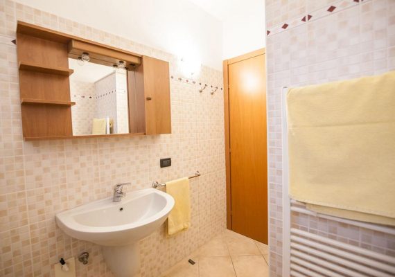 Standard/Komfort-Zwei-Zimmer-Apartment